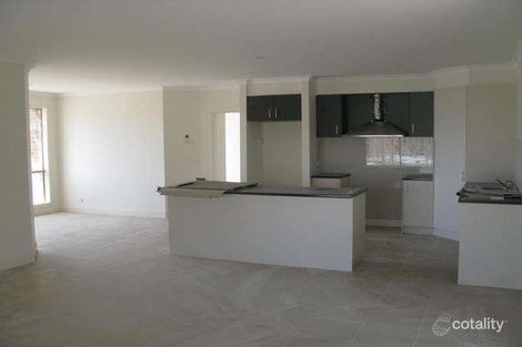 Property photo of 9 Edmund Street Pakenham VIC 3810