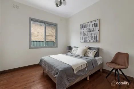 Property photo of 81 Edinburgh Road Marrickville NSW 2204