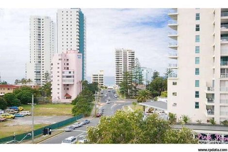 Property photo of 37/2916 Gold Coast Highway Surfers Paradise QLD 4217