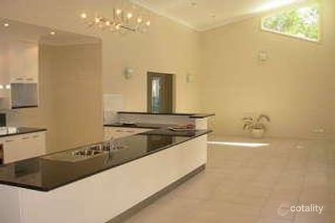 Property photo of 7 Beech Court Woodgate QLD 4660