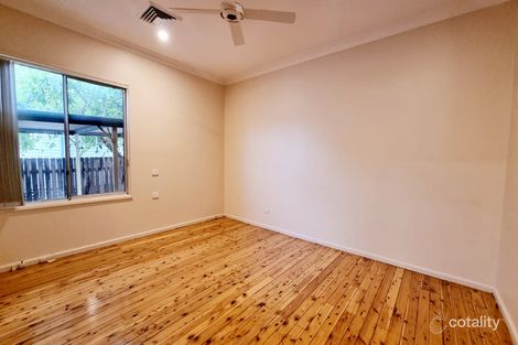 Property photo of 17 Artillery Crescent Seven Hills NSW 2147