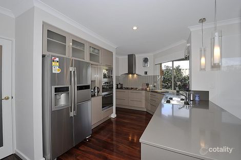 Property photo of 30 Rees Place Wannanup WA 6210