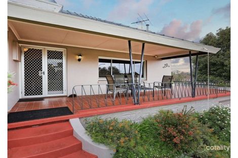 20 Wyndham St, St James, WA 6102