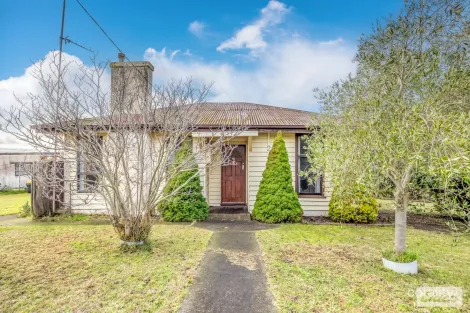 Property photo of 2 Auchterlonie Street Morwell VIC 3840