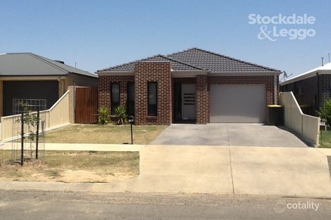 32b Collyn-Dale Dr, Wangaratta, VIC 3677