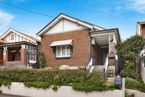 113 Hampden Rd, Russell Lea, NSW 2046