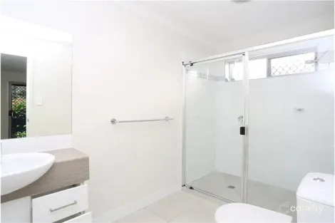 Property photo of 1/2 Anlaby Drive Pimpama QLD 4209