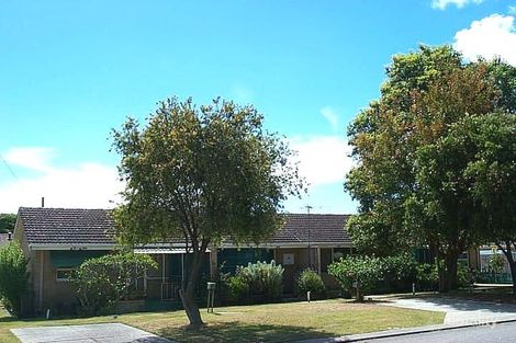 4 Grinstead Way, Balga, WA 6061