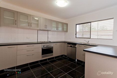 1 Hector Cl, Westcourt, QLD 4870