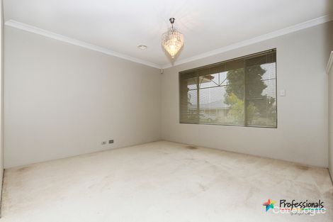 Property photo of 3 The Elms Ballajura WA 6066