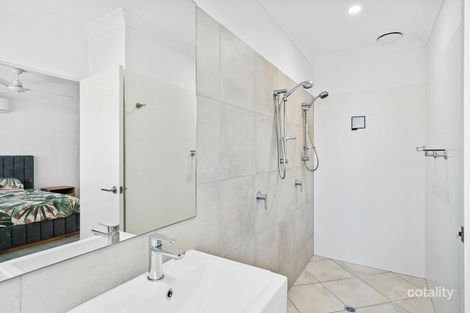 Property photo of 3 Munderra Close Smithfield QLD 4878