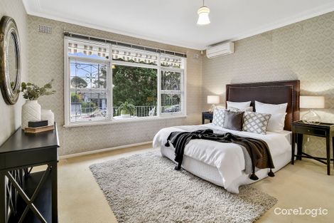 Property photo of 10 Glengariff Avenue Killarney Heights NSW 2087