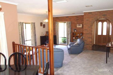 Property photo of 10 Regency Court Benalla VIC 3672