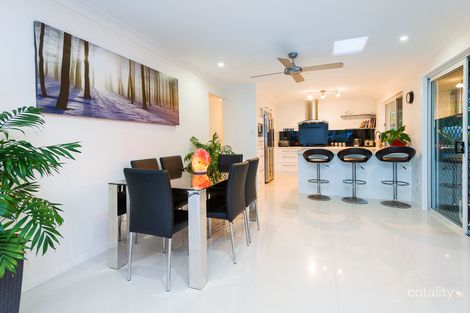 Property photo of 15 Lakefield Crescent Paradise Point QLD 4216