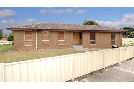 14 Rautman Cres, Sunshine West, VIC 3020