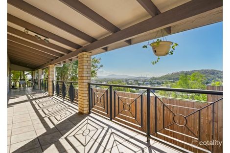 Property photo of 23 Cypress Close Kin Kora QLD 4680