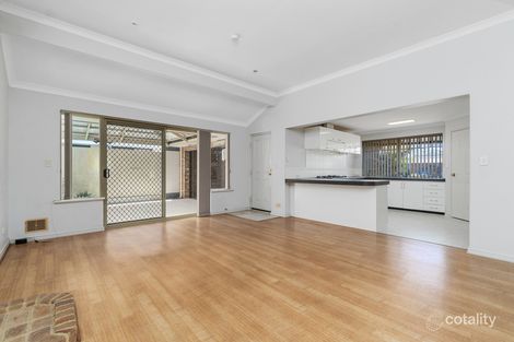 Property photo of 1 Lake Edge Court Gwelup WA 6018