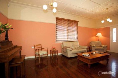 Property photo of 38 Sixth Avenue Bardon QLD 4065