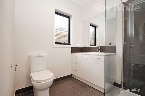 Property photo of 11 Woodview Court Croydon North VIC 3136