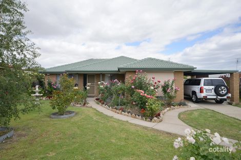 55 Balmoral Cres, Eastwood, VIC 3875