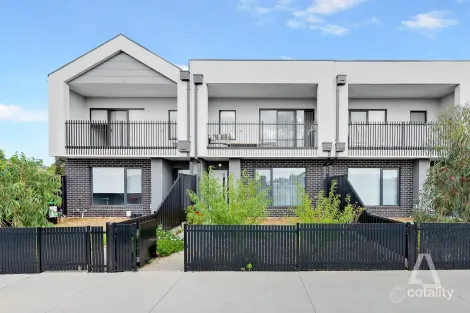 Property photo of 2/545 Melton Highway Sydenham VIC 3037