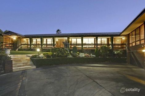 3-5 Paxton Dr, Glen Waverley, VIC 3150