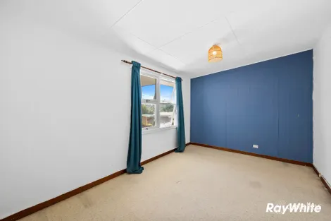 Property photo of 104 Sunpatch Parade Tomakin NSW 2537