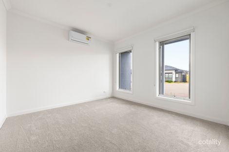 Property photo of 26 Magnesium Road Kalkallo VIC 3064