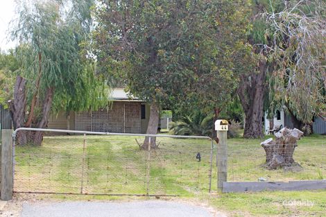 Property photo of 44 Queen Parade Wannanup WA 6210