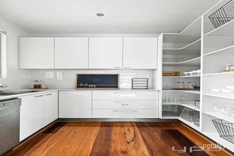 Property photo of 5 Amstel Court Hoppers Crossing VIC 3029