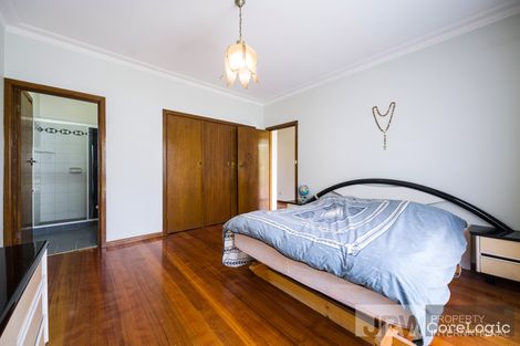 Property photo of 13 Wilson Road Glen Waverley VIC 3150