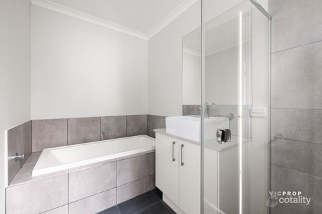 Property photo of 31 Stratus Street Tarneit VIC 3029