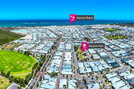 Property photo of 9 Comito Bend Alkimos WA 6038