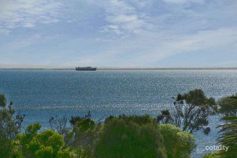 Property photo of 15/122 Beach Road Sandringham VIC 3191