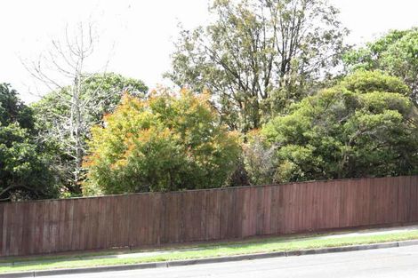 210 Stephensons Rd, Mount Waverley, VIC 3149