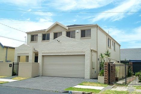 Property photo of 31 Ravenshaw Street The Junction NSW 2291
