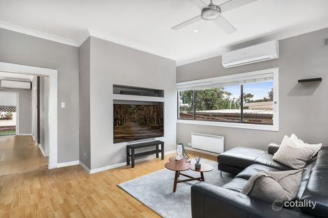 Property photo of 18 Vernon Avenue Eastlakes NSW 2018