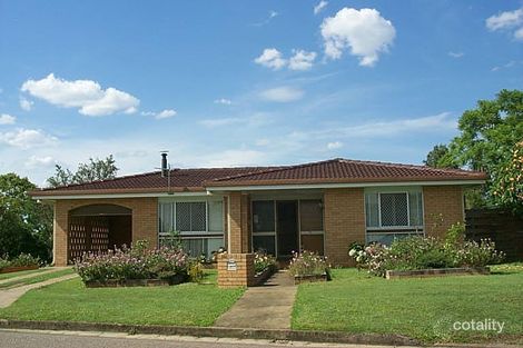 54 Noosa Rd, Monkland, QLD 4570