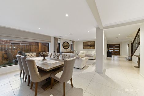 Property photo of 45 Mossey Crescent Cranbourne East VIC 3977