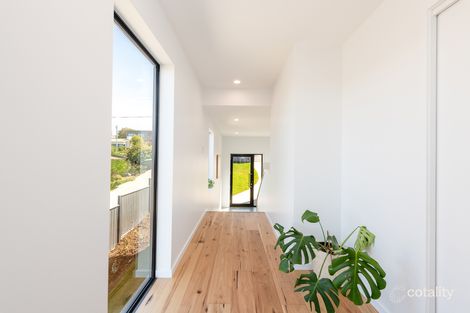 112 Roslyn Ave, Blackmans Bay, TAS 7052