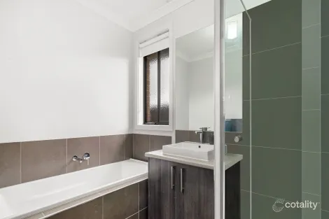 Property photo of 25 Bluejay Road Doreen VIC 3754