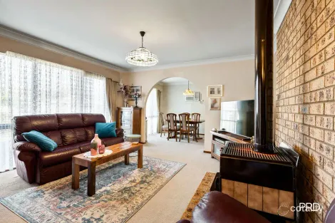 Property photo of 9 Walton Place Emu Plains NSW 2750
