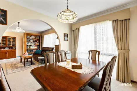 Property photo of 9 Walton Place Emu Plains NSW 2750