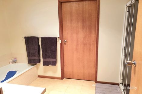 Property photo of 1/8 Hayley Drive Warrnambool VIC 3280