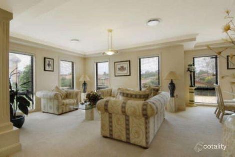 Property photo of 2 Patrine Place Bella Vista NSW 2153