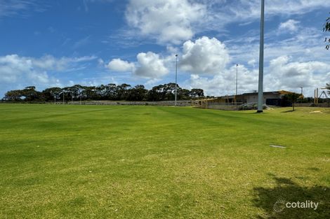 Property photo of 19 Wineglass Boulevard Yanchep WA 6035