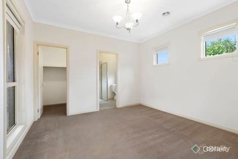 Property photo of 2/4 Hyperno Court Keilor Downs VIC 3038