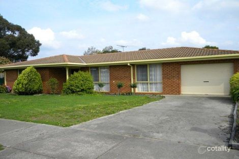 68 Elizabeth St, Cranbourne North, VIC 3977