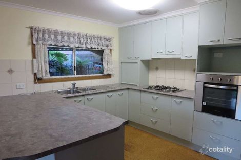 Property photo of 35 Julie Place Lavington NSW 2641