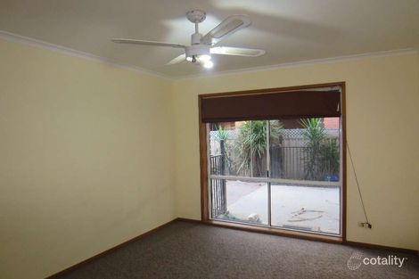 Property photo of 35 Julie Place Lavington NSW 2641